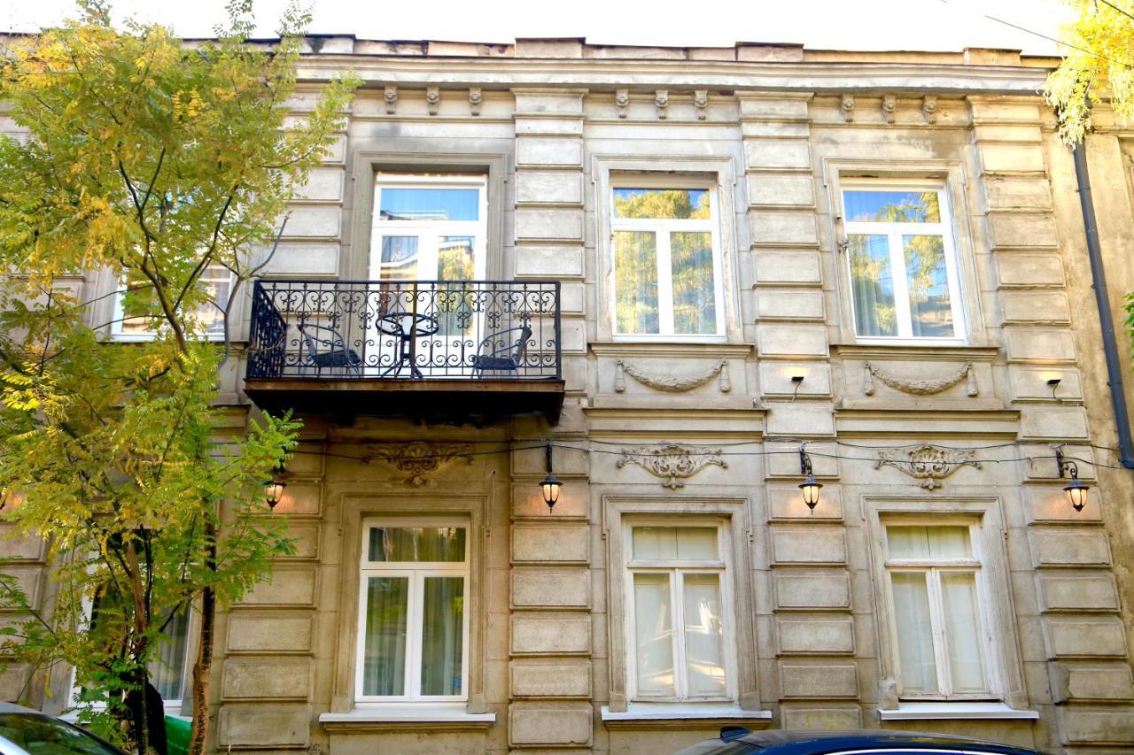 Hotello Тбилиси Экстерьер фото